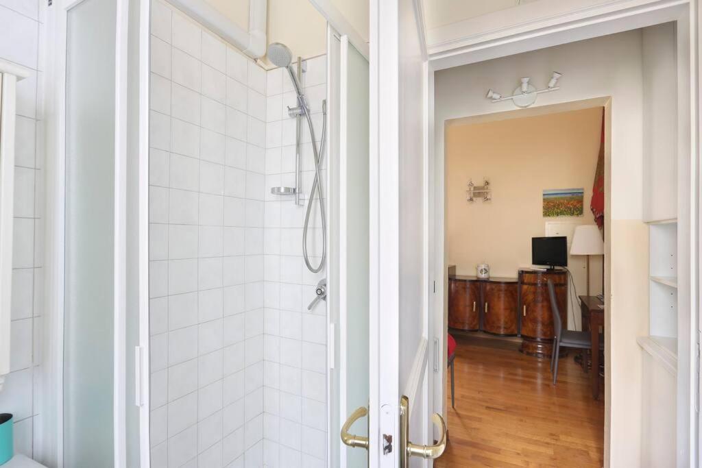 Small Studio, Donatello, Next To The Duomo Of Apartment Florence