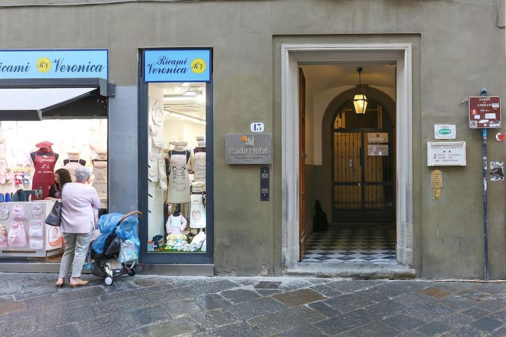 Apartment Small Studio, Donatello, Next To The Duomo Of Florenz